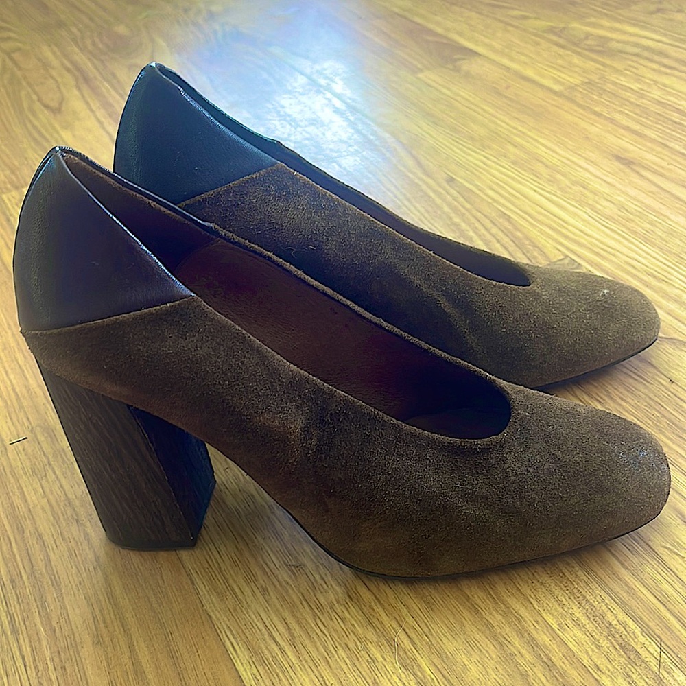 Free People brown suede platform heels